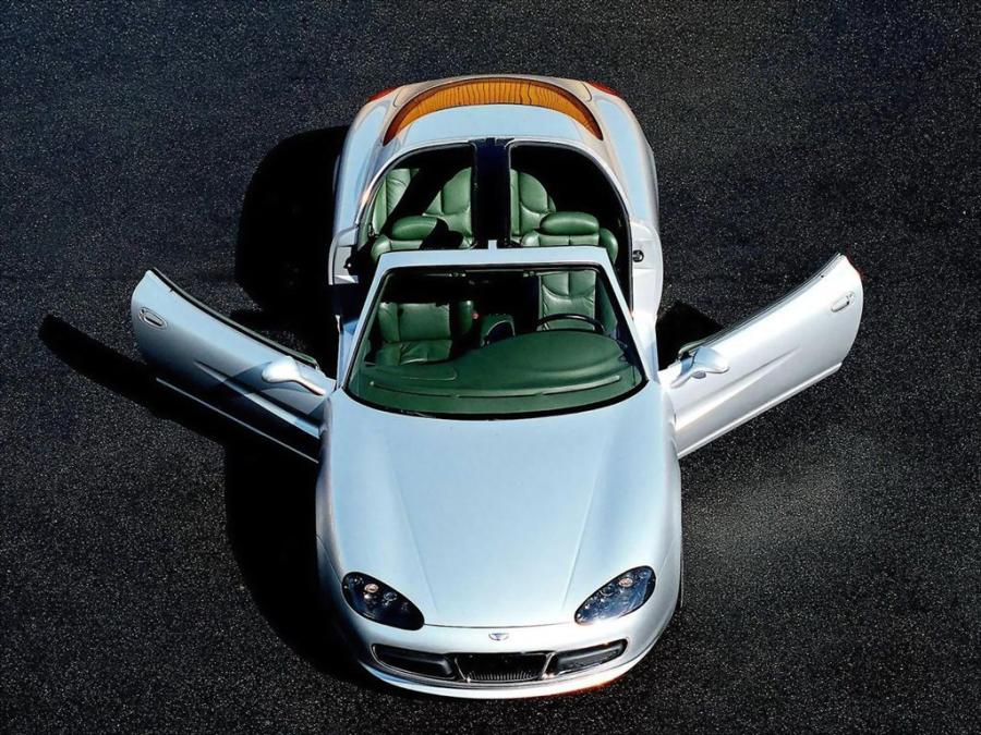 Daewoo Bucrane Concept 1995 года  (фото 8 из 12)